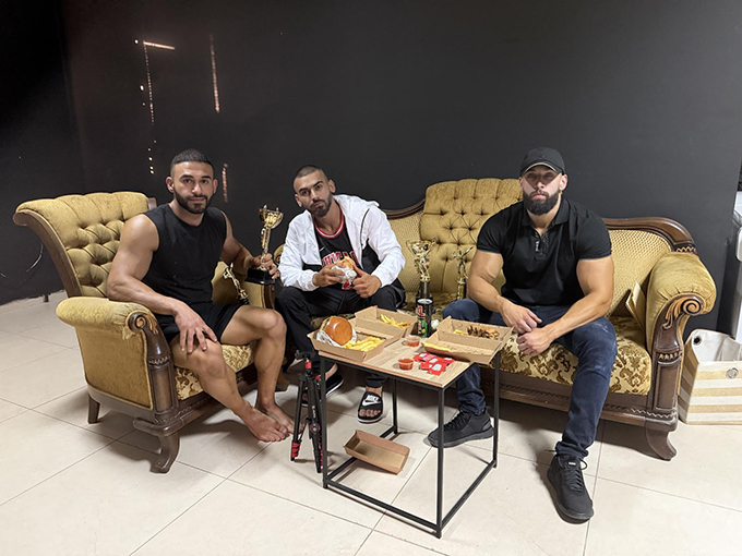 مراتب أولى لابطال كمال الاجسام من نادي ناصر حجلة من جلجولية